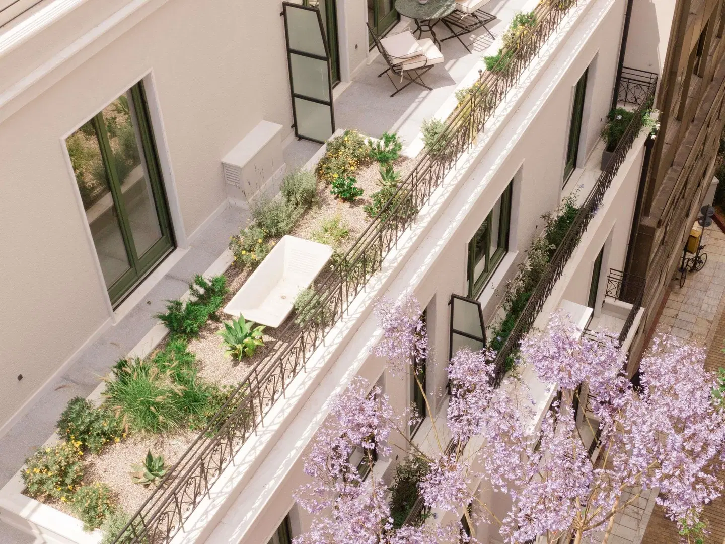Athens Capital Suites-MGallery Collection Badezimmer