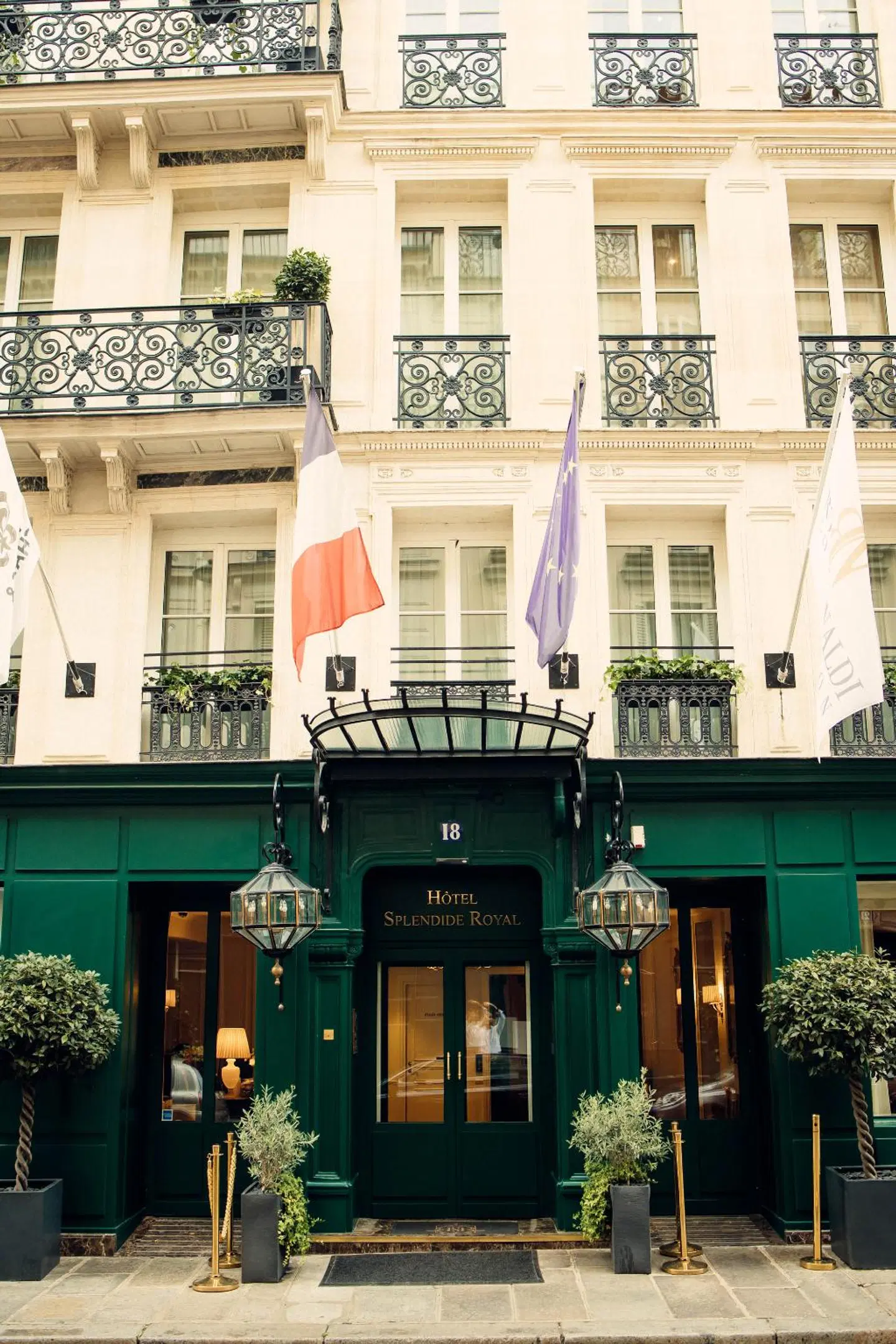 Hôtel Splendide Royal Paris EXTERIOR