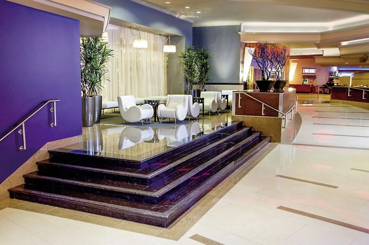 The STRAT Hotel Casino & Skypod LOUNGE_LOBBY
