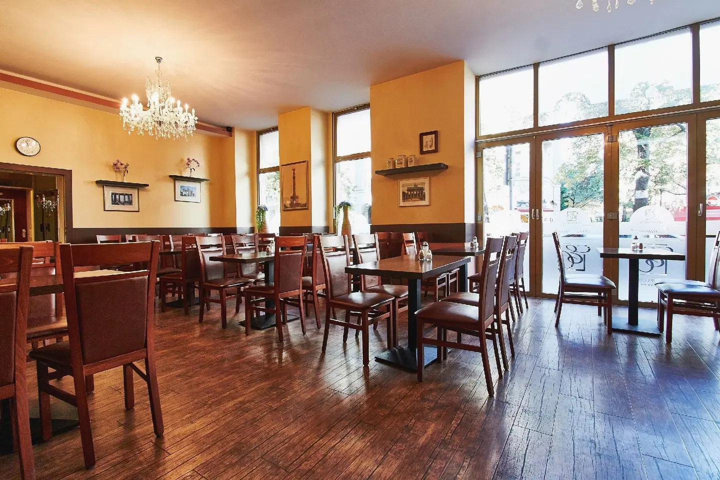 Europa City Restaurant