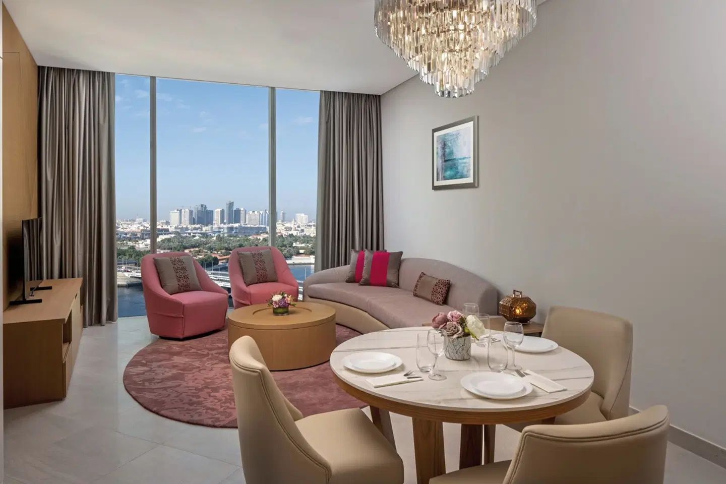 Hilton Dubai Creek Hotel & Residences ROOM_EXAMPLE