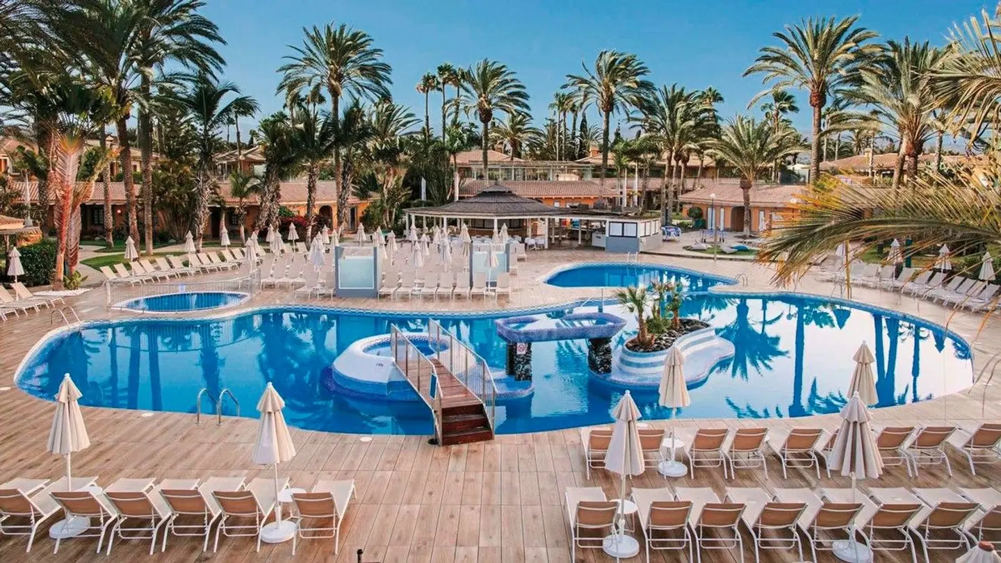 Suites & Villas by Dunas OUTDOOR_POOL