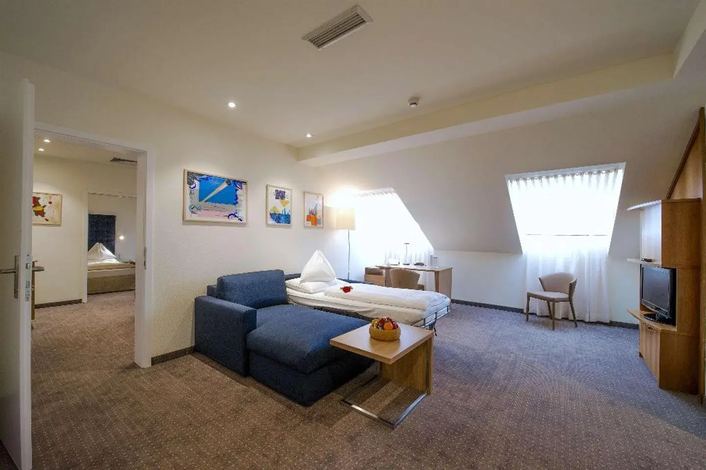 HiLight Suites Hotel ROOM_EXAMPLE