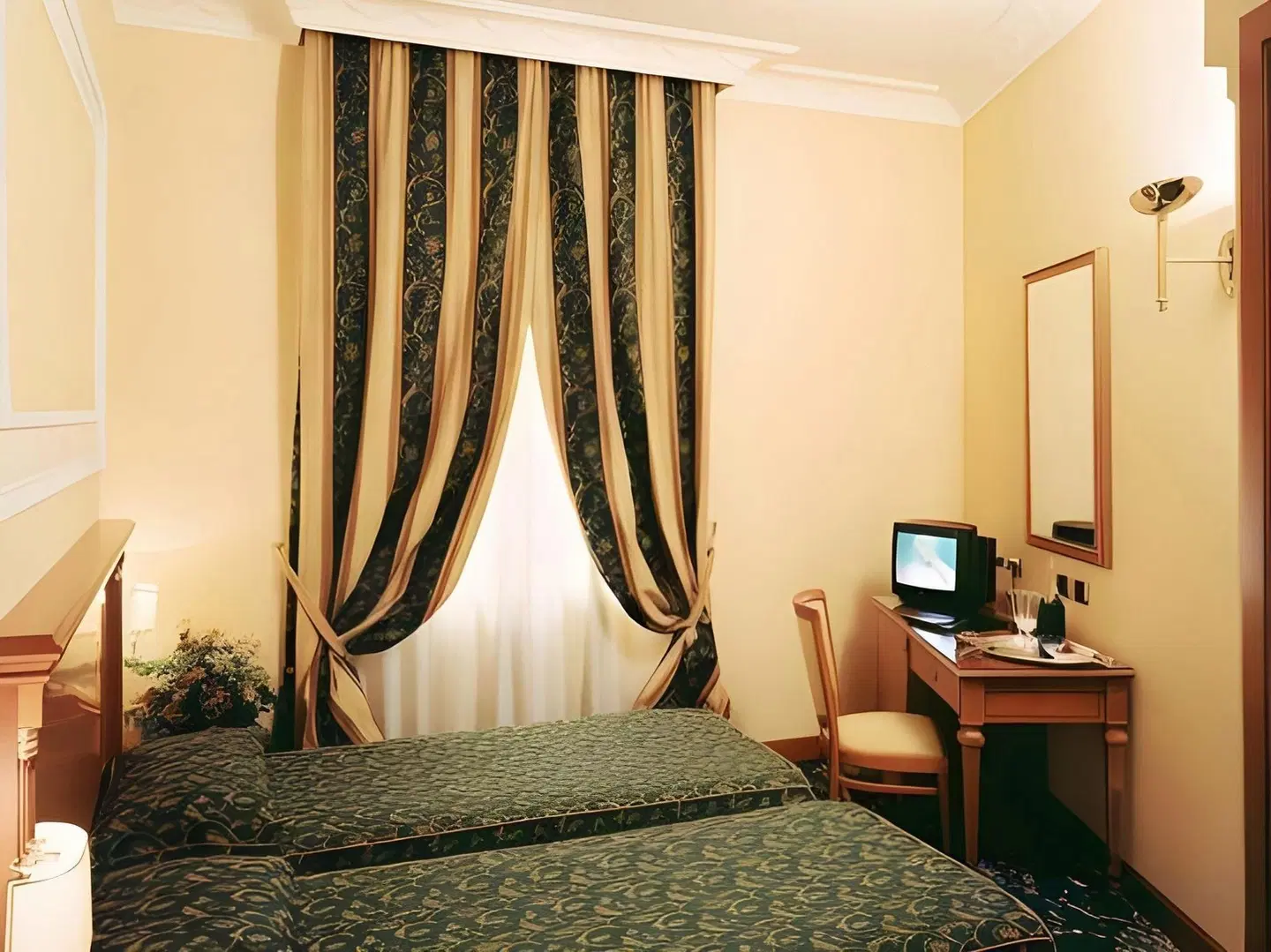 Hotel Dei Consoli ROOM_EXAMPLE