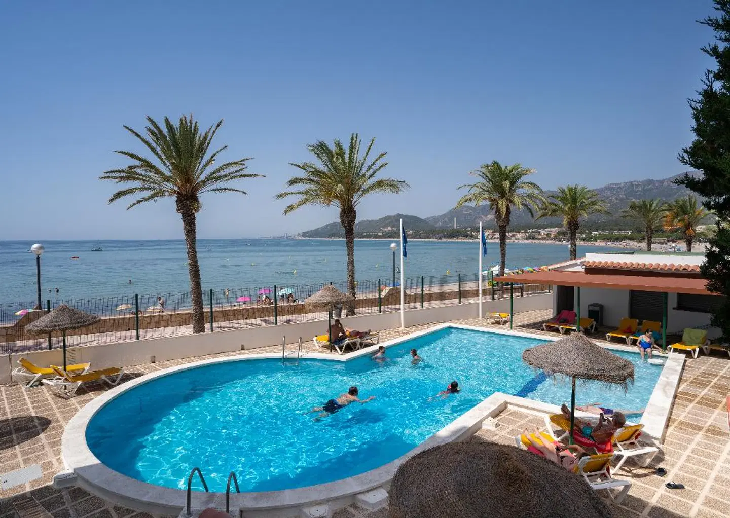 Vistamar OUTDOOR_POOL