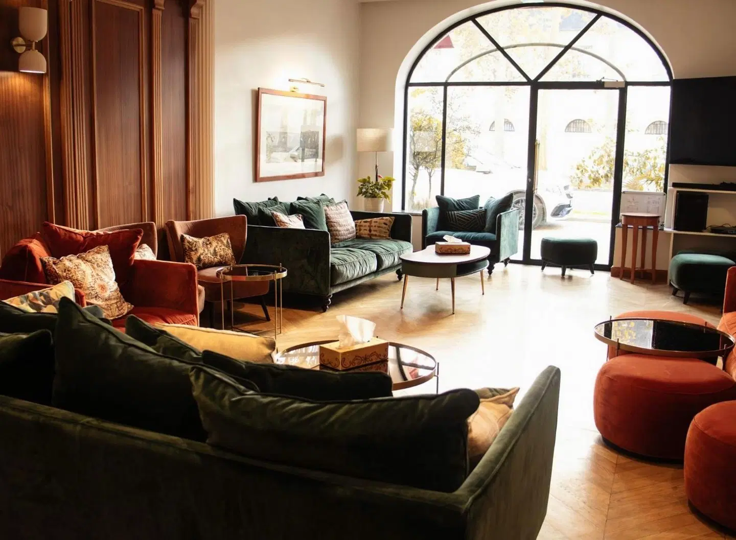 Derby Eiffel LOUNGE_LOBBY