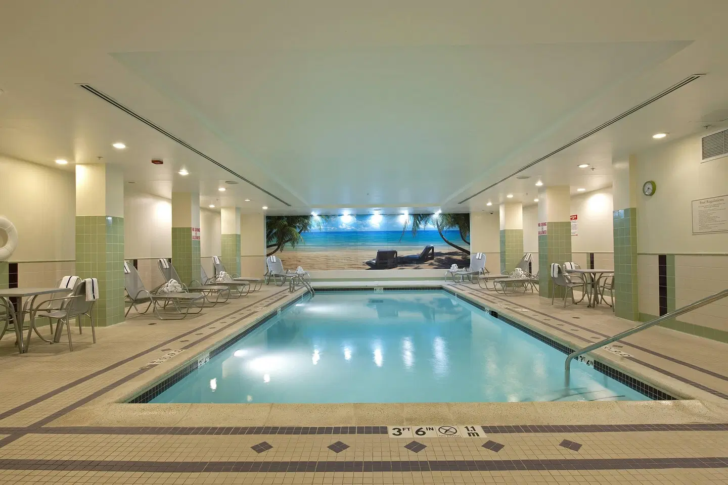 SpringHill Suites by Marriott Chicago O'Hare Hallenbad