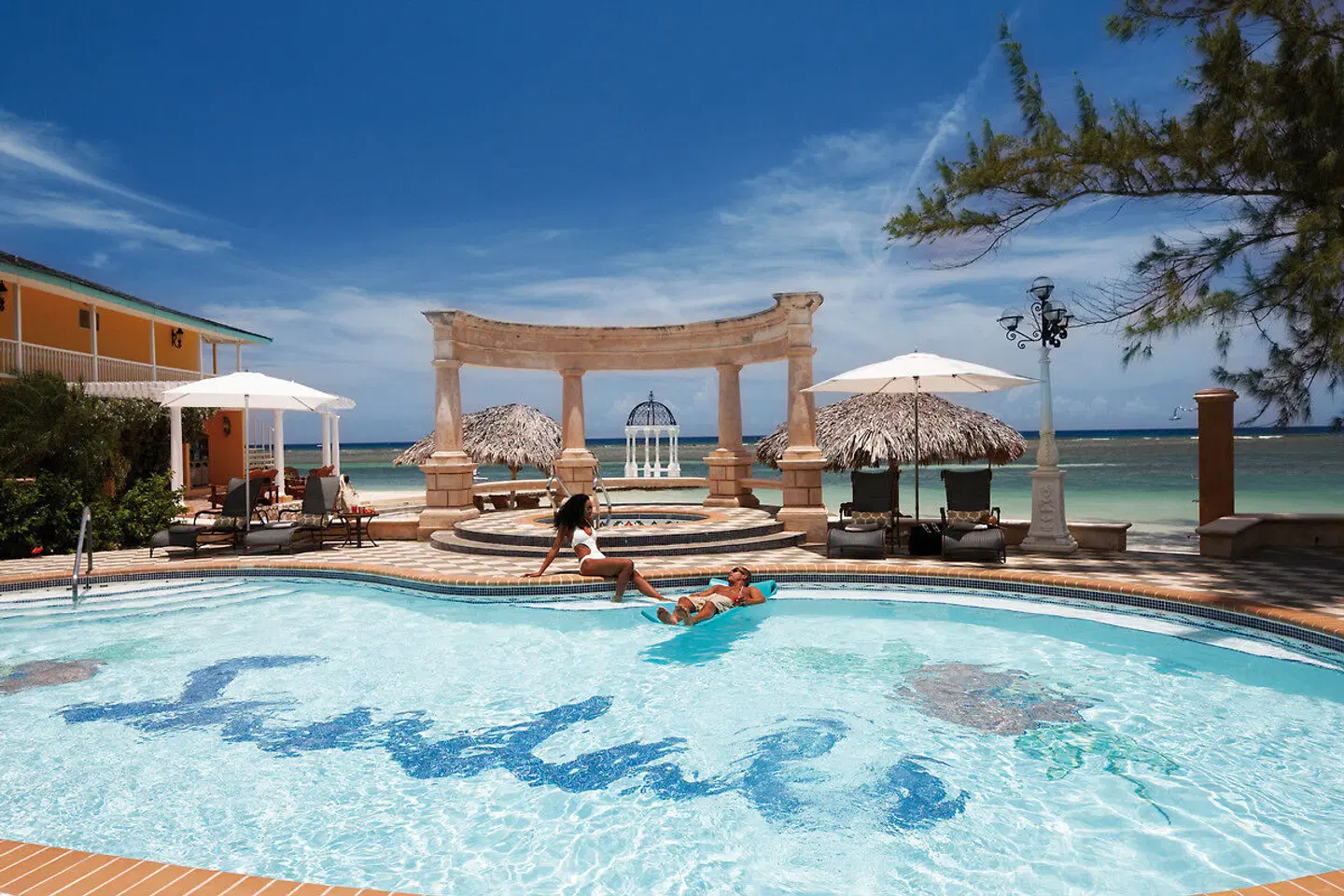 Sandals Caribbean Cay OUTDOOR_POOL