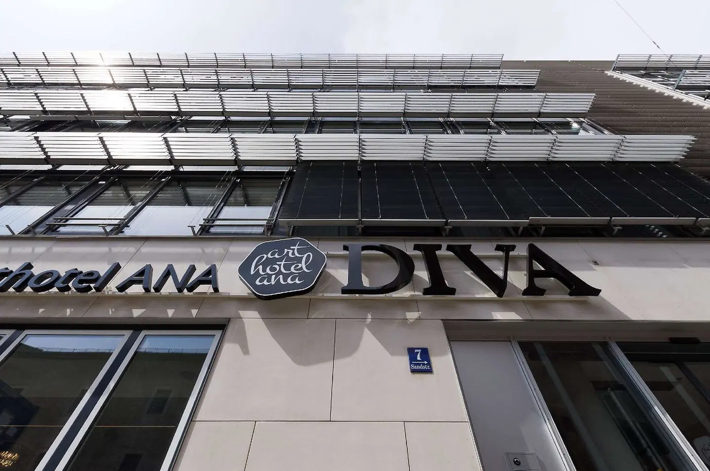 elaya hotel munich city,  Trademark Collection by Wyndham Terrasse