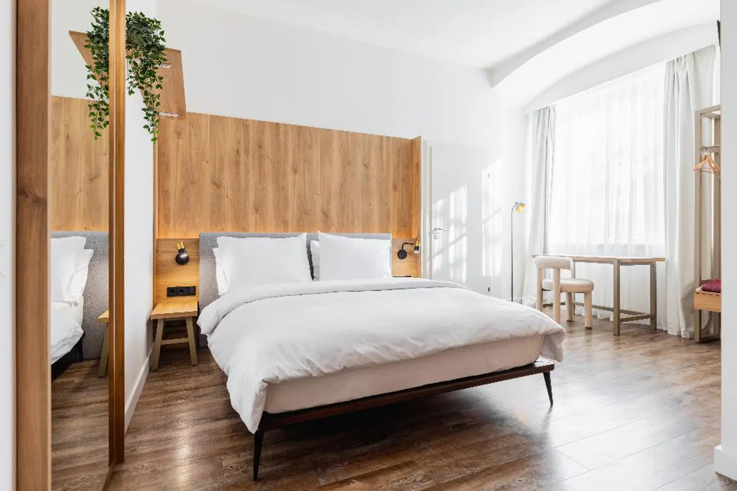 FortyPlusOne Hotel ROOM_EXAMPLE