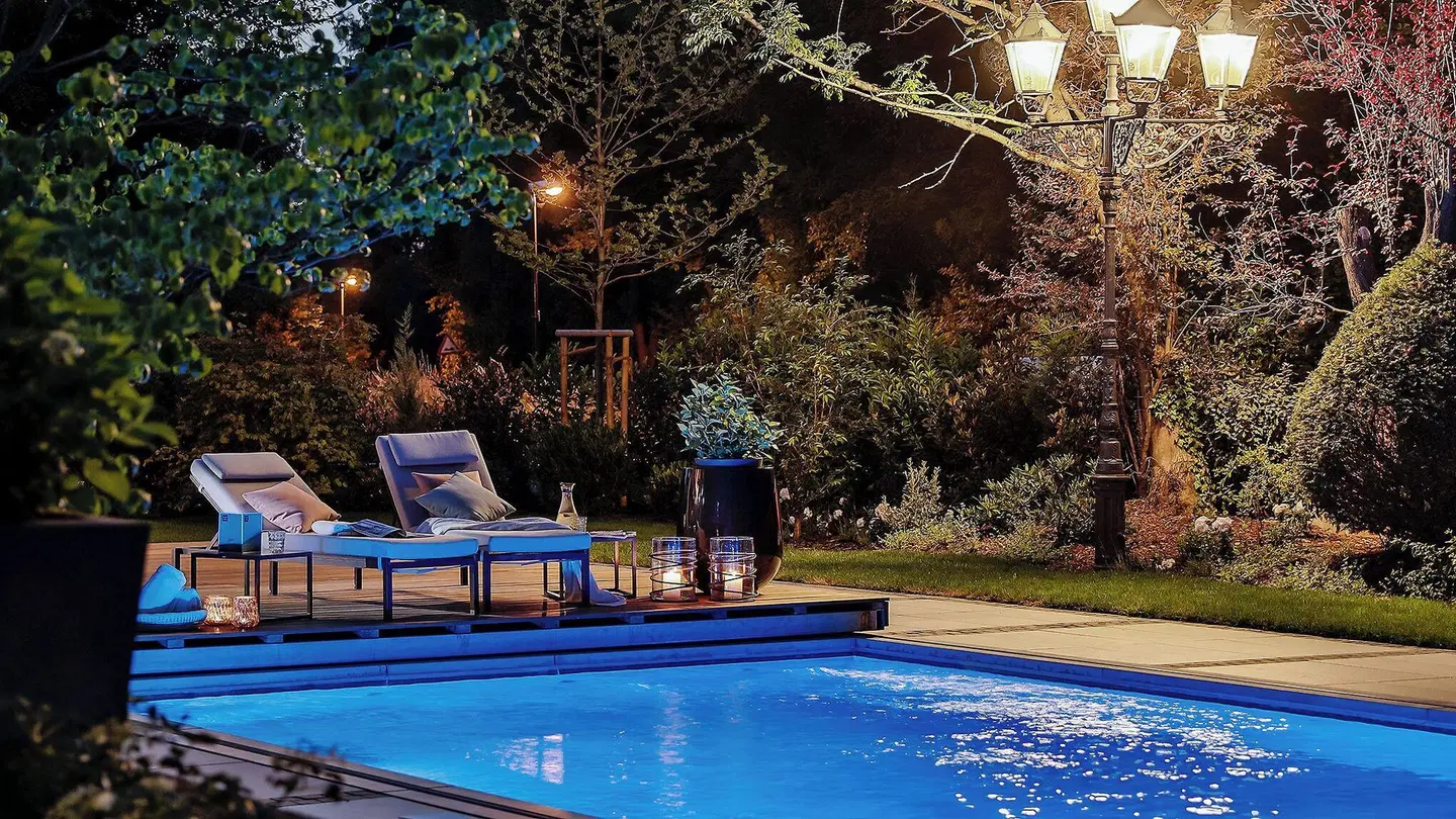 Zeller OUTDOOR_POOL