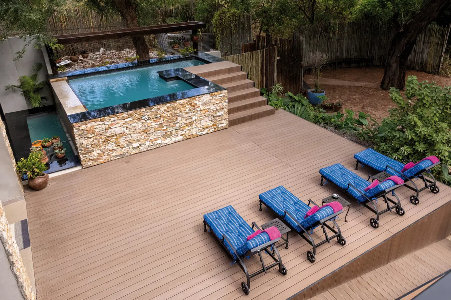 Chobe River Lodge OUTDOOR_POOL