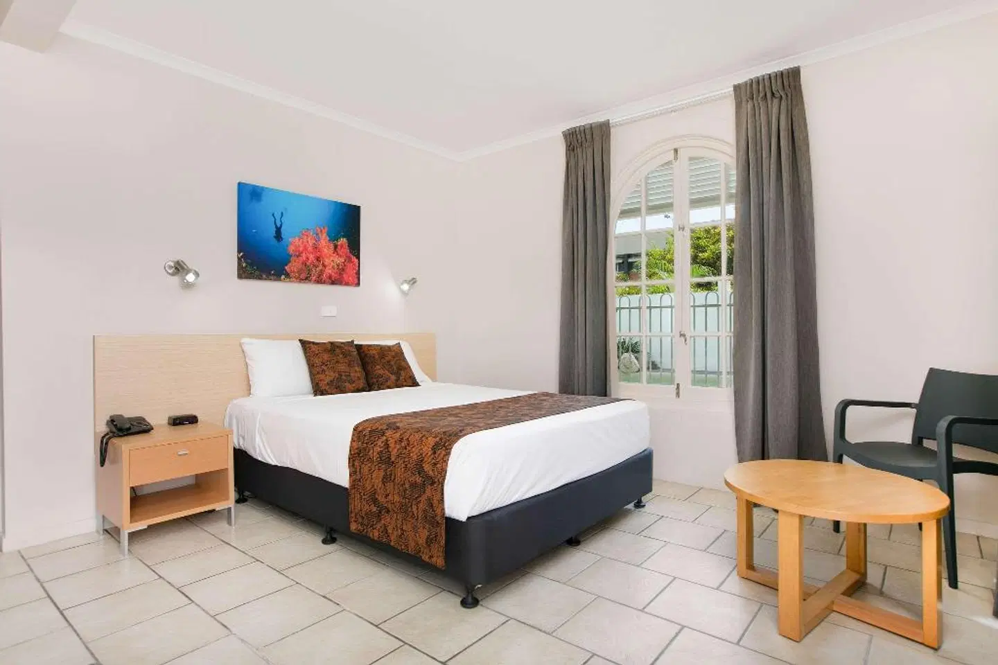 Comfort Inn Cairns City ROOM_EXAMPLE