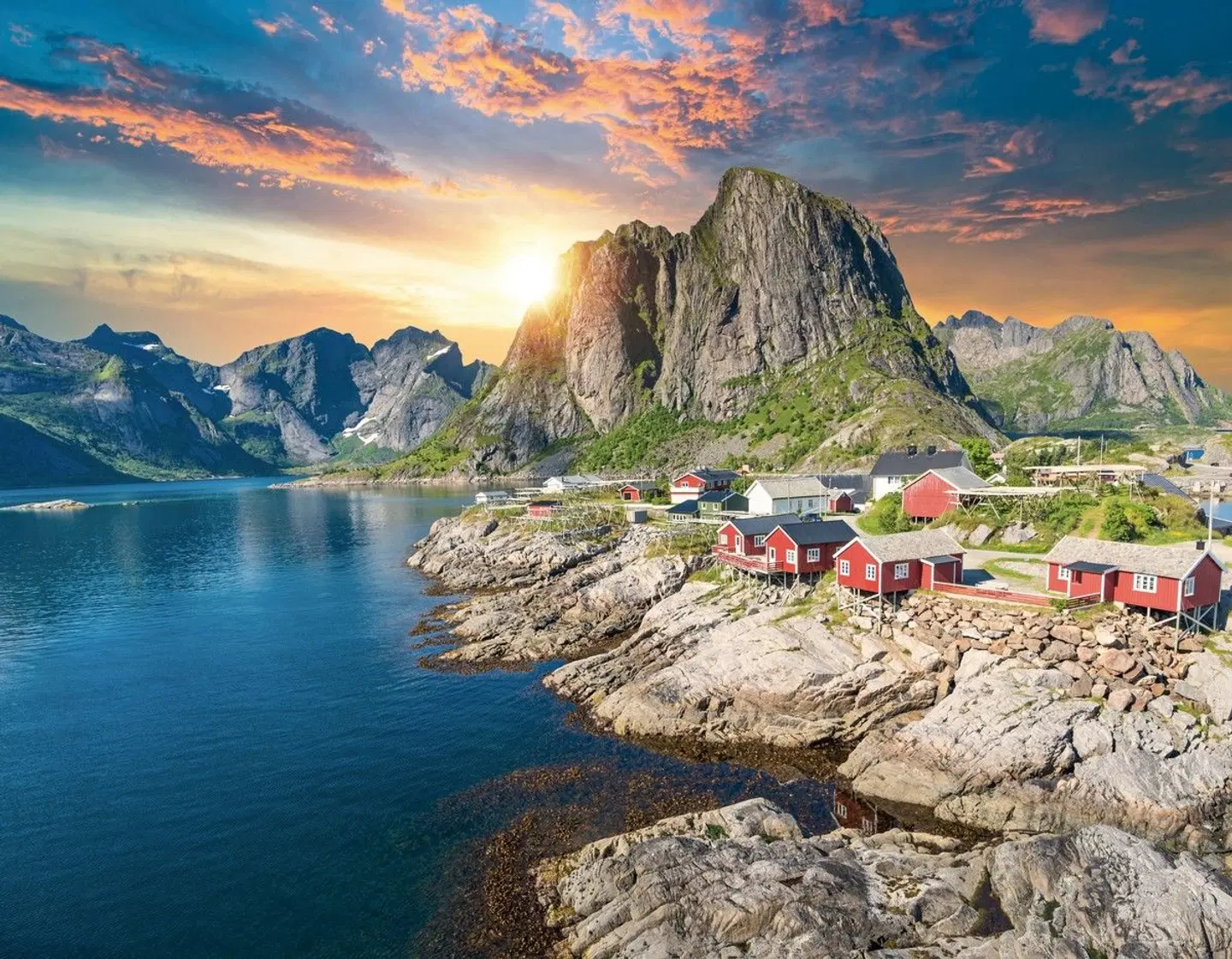 Havila Voyages Bergen-Kirkenes-Bergen im Sommer LANDSCAPE