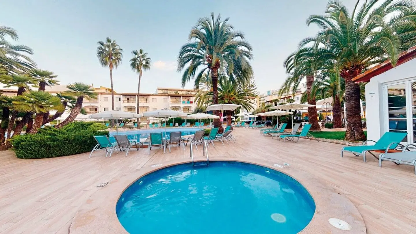 Garden Alcudia OUTDOOR_POOL