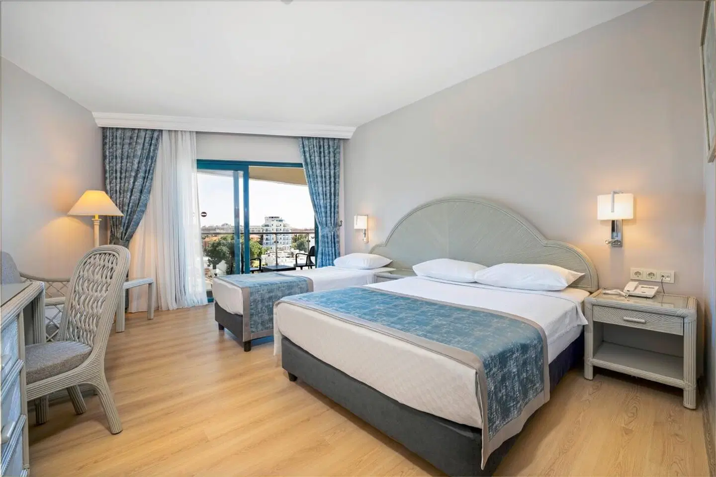 Aska Just In Beach ROOM_EXAMPLE