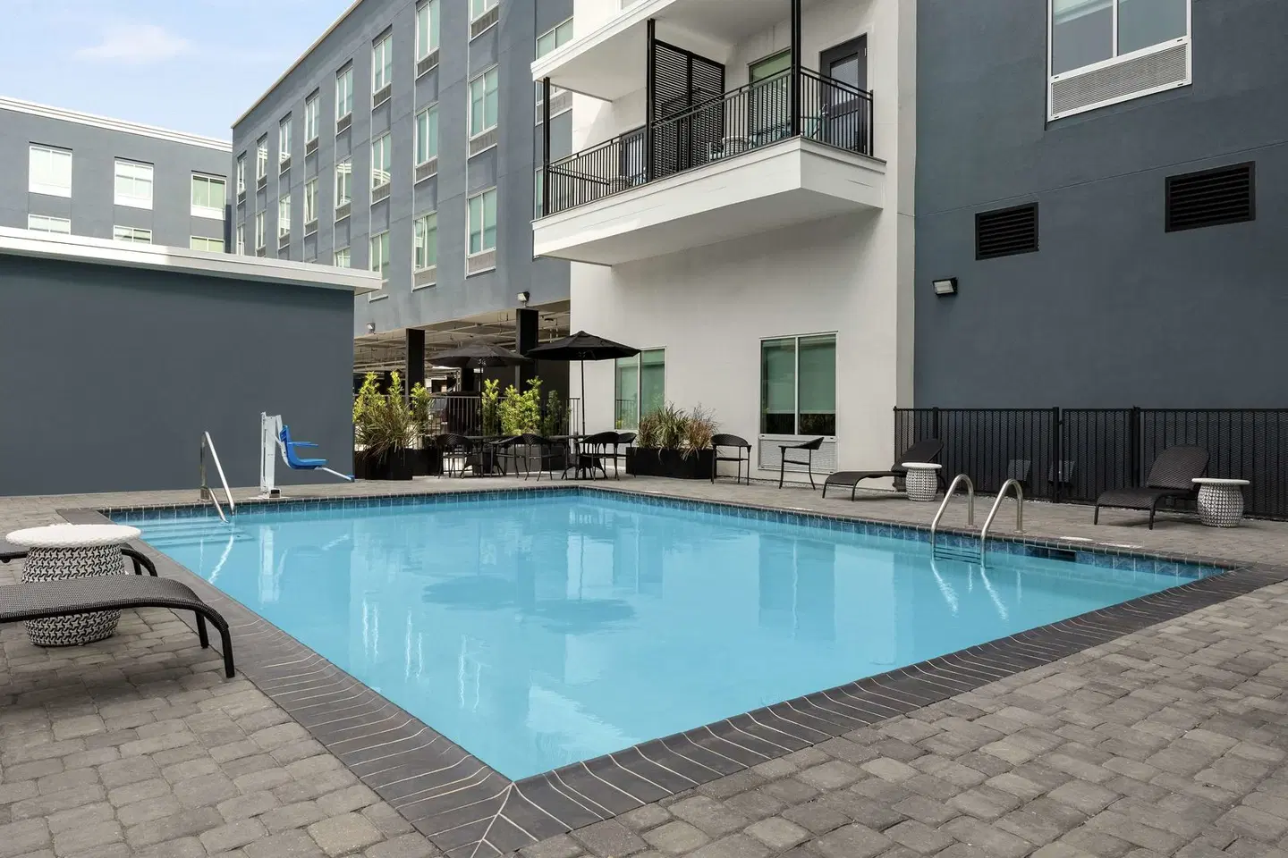 Hampton Inn New Orleans French Quarter Market Area OUTDOOR_POOL
