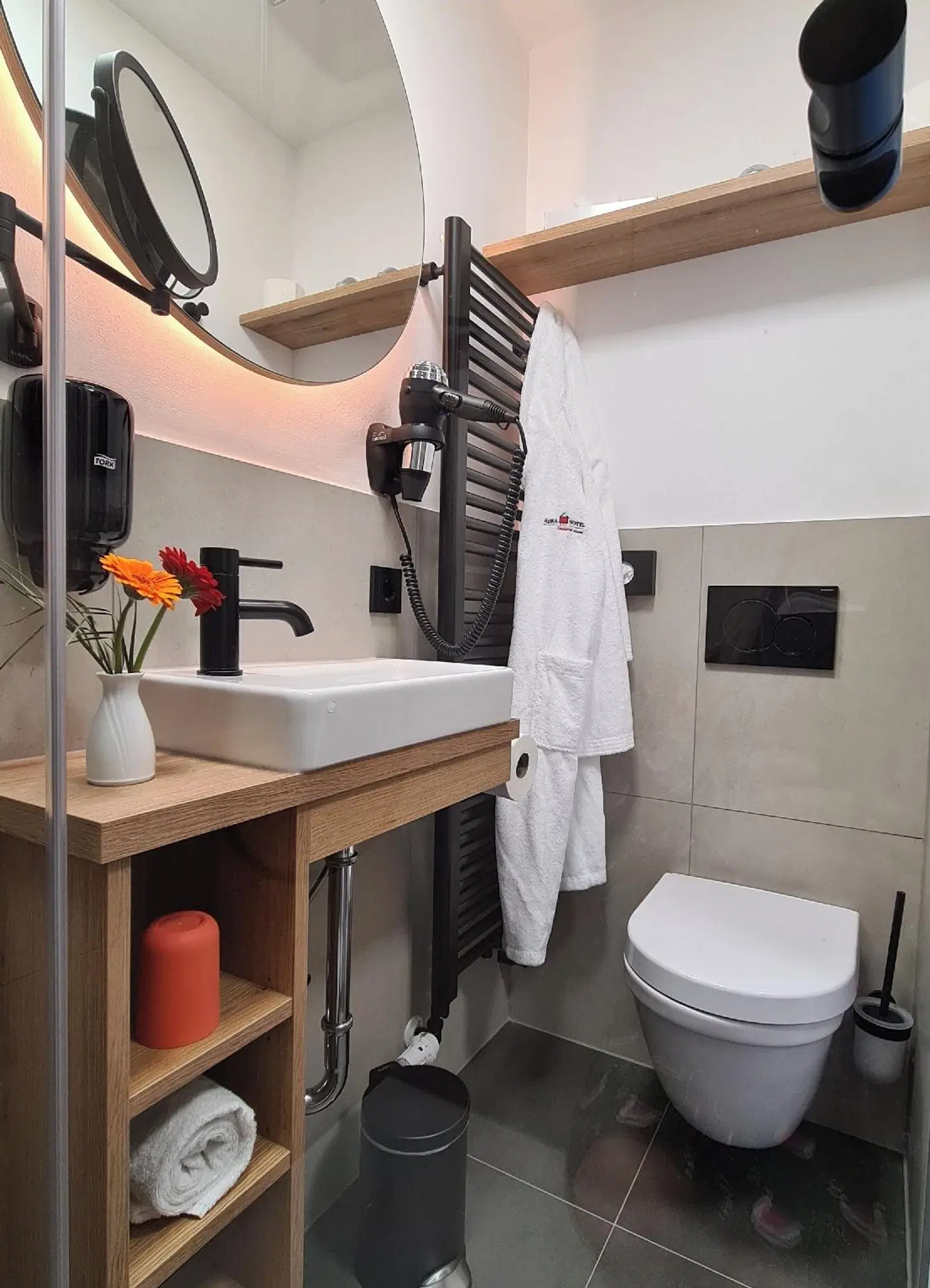 AURA-HOTEL Saulgrub Badezimmer