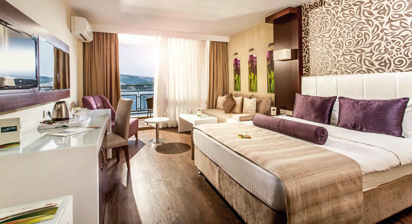 Tusan Beach Resort ROOM_EXAMPLE