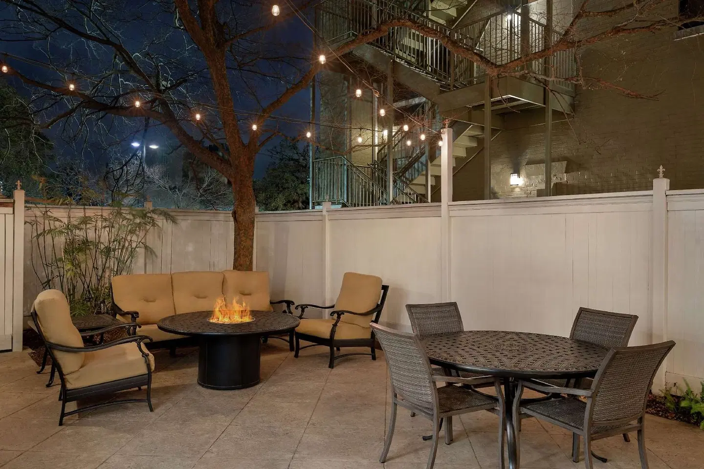 Hampton Inn New Orleans-St. Charles Ave./Garden District LOUNGE_LOBBY
