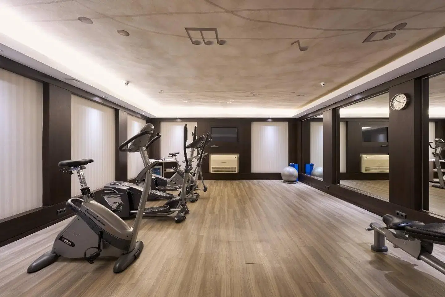 Catalonia Rigoletto SPORTS_AND_LEISURE