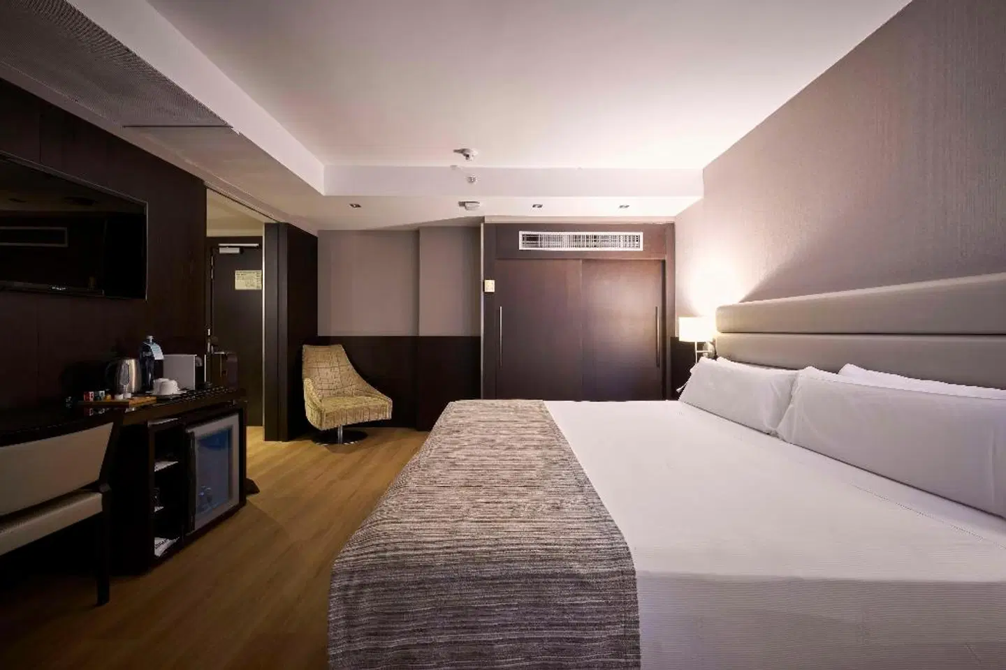 Catalonia Rigoletto ROOM_EXAMPLE