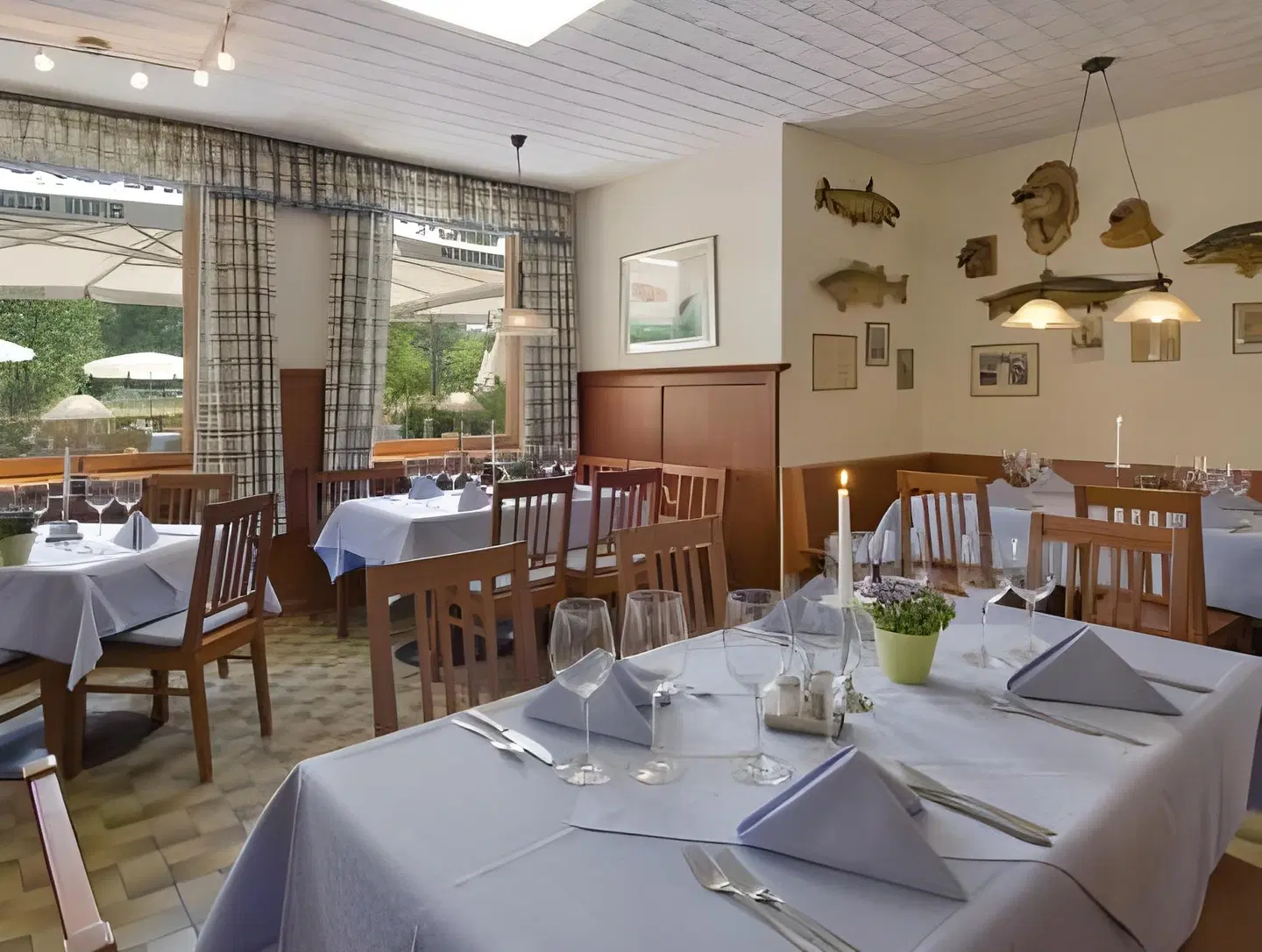 Zum Fischer am See Restaurant