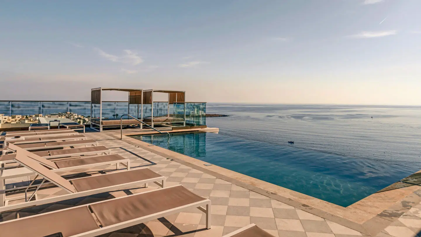 AX Odycy OUTDOOR_POOL