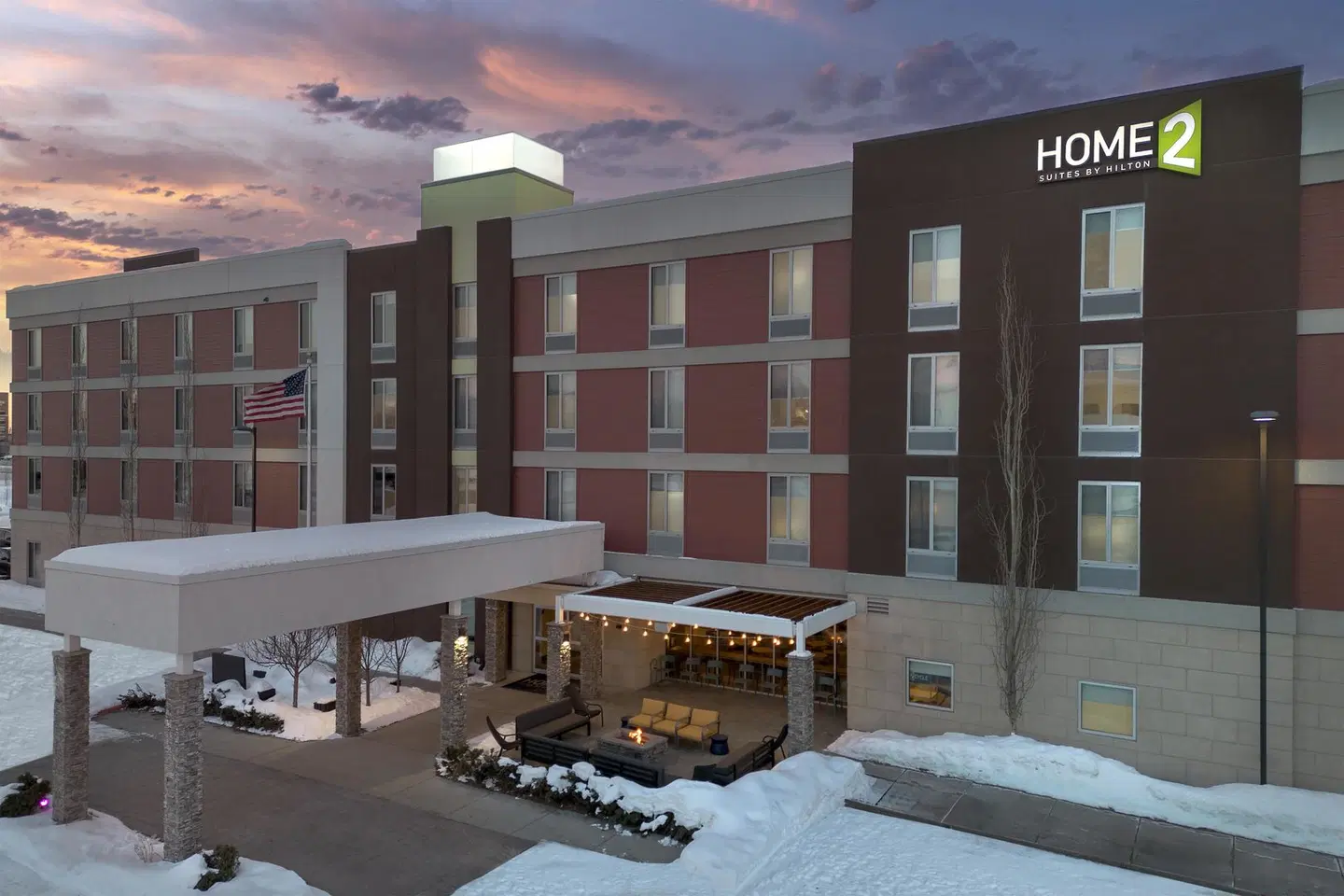Home2 Suites by Hilton Anchorage/Midtown EXTERIOR