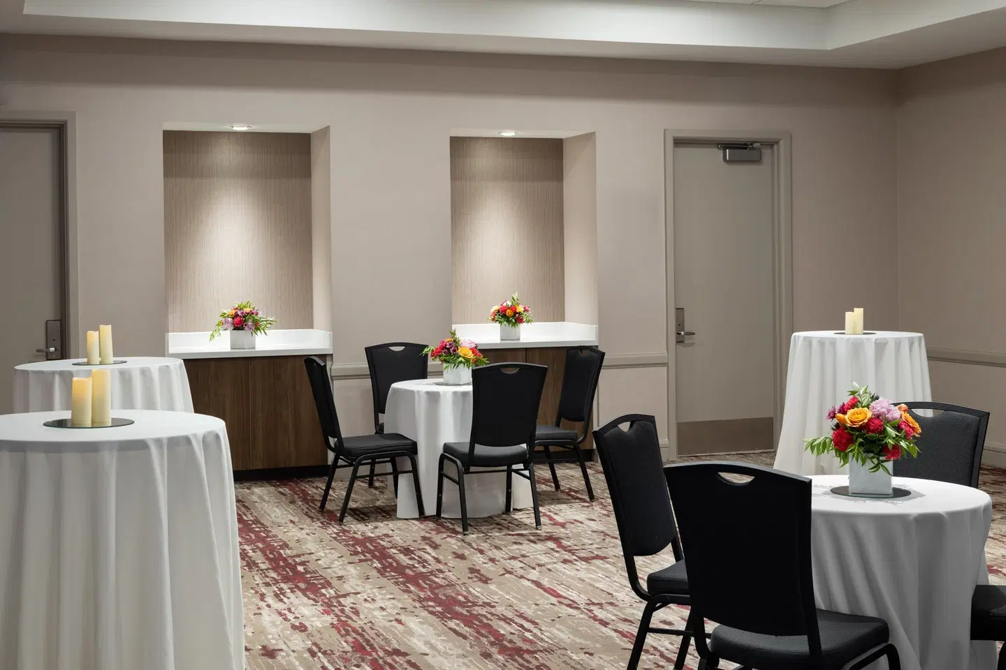 Hilton Garden Inn Chicago Downtown/Magnificent Mile Restaurant