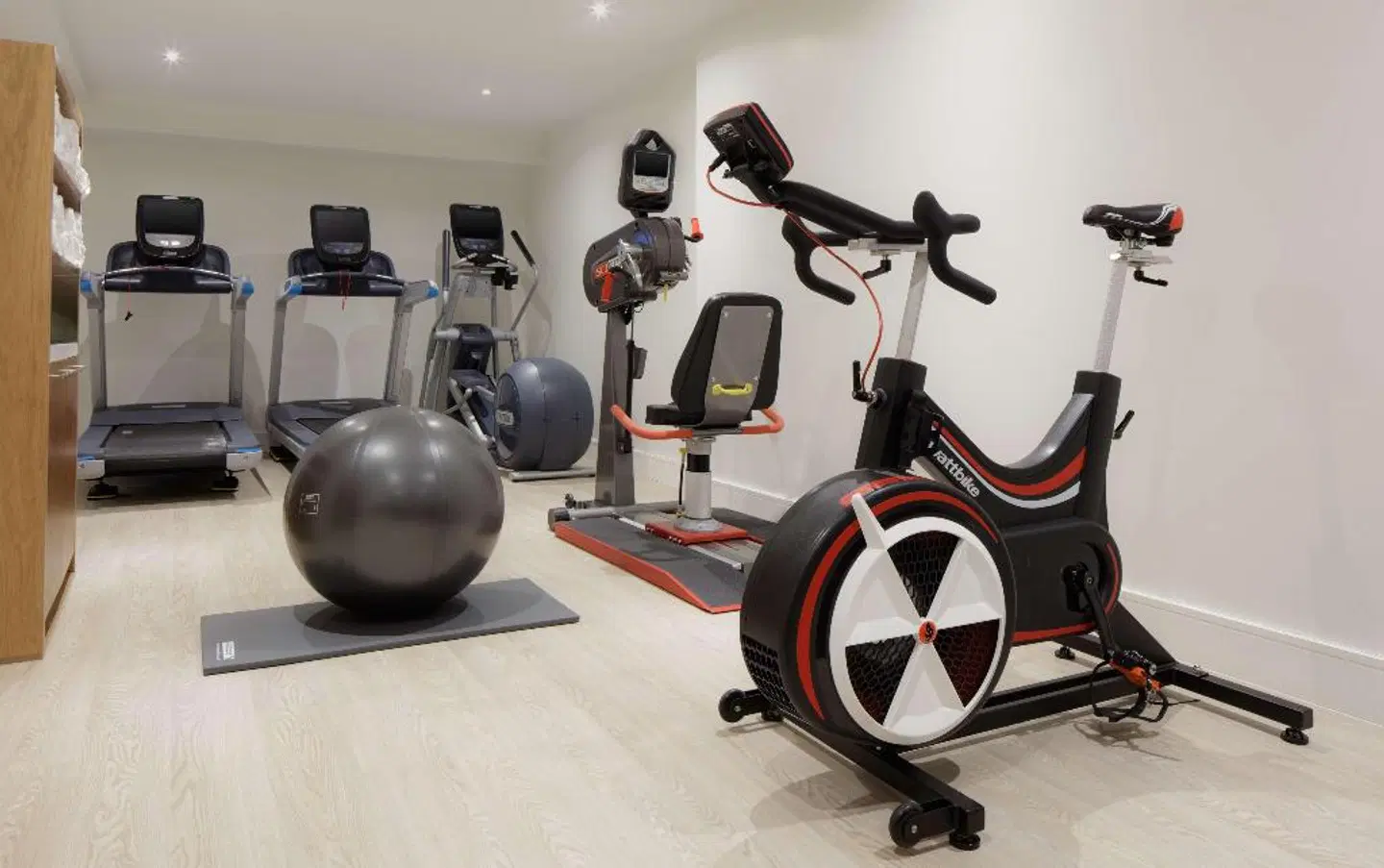Hilton London Angel Islington SPORTS_AND_LEISURE