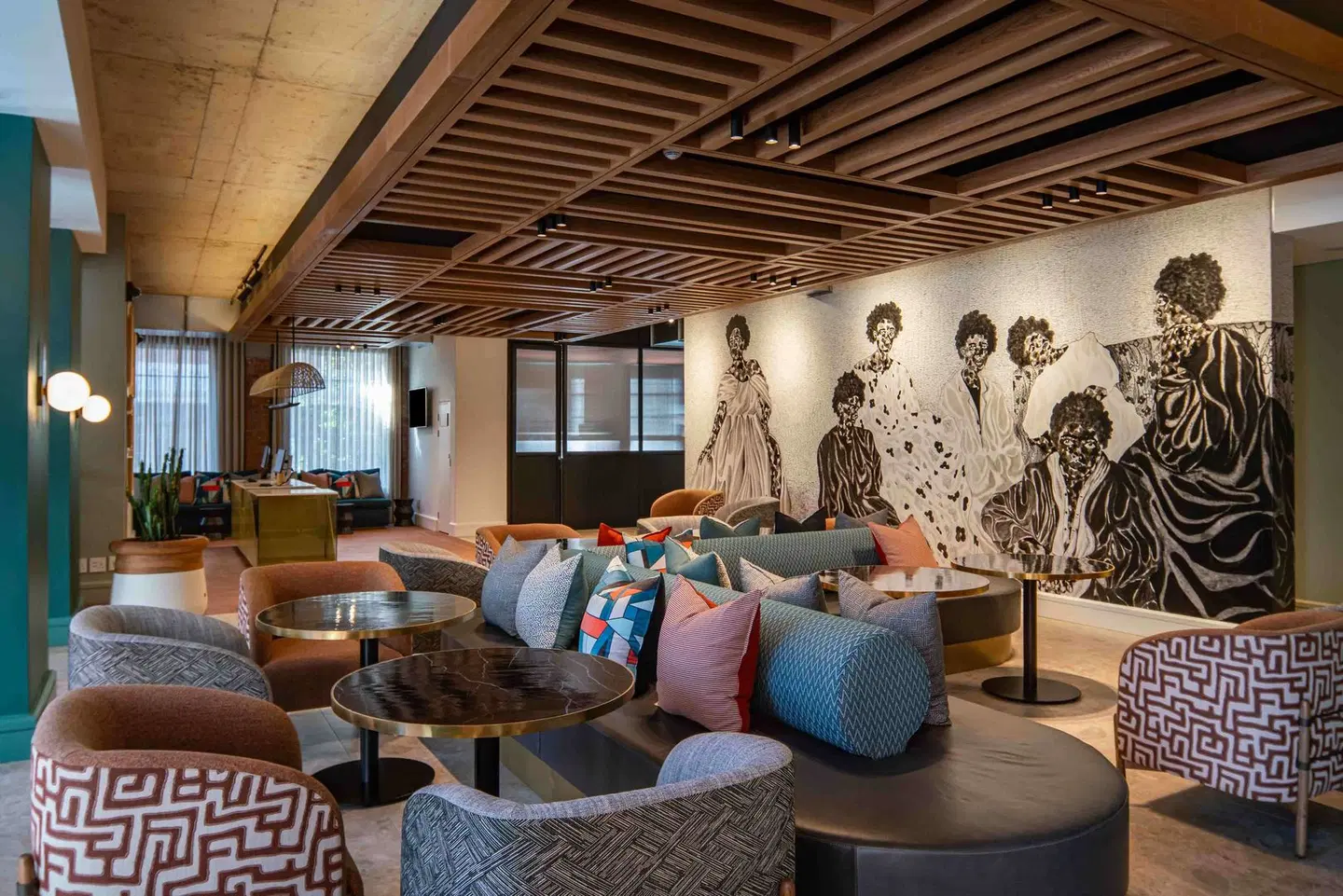 Canopy By Hilton Cape Town Longkloof Bar
