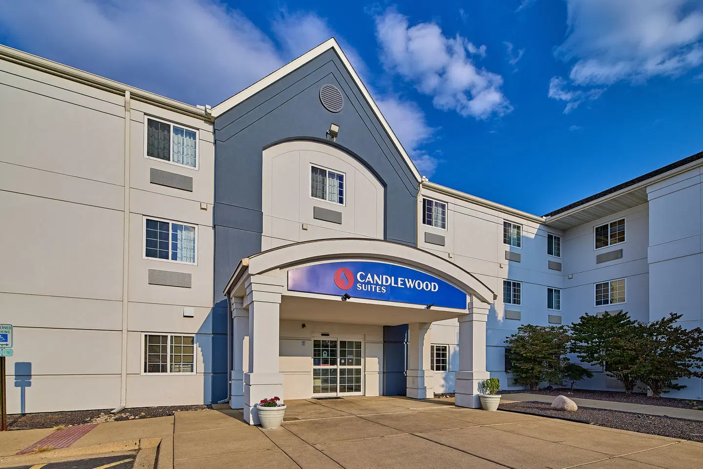 Candlewood Suites Peoria at Grand Prairie by IHG EXTERIOR