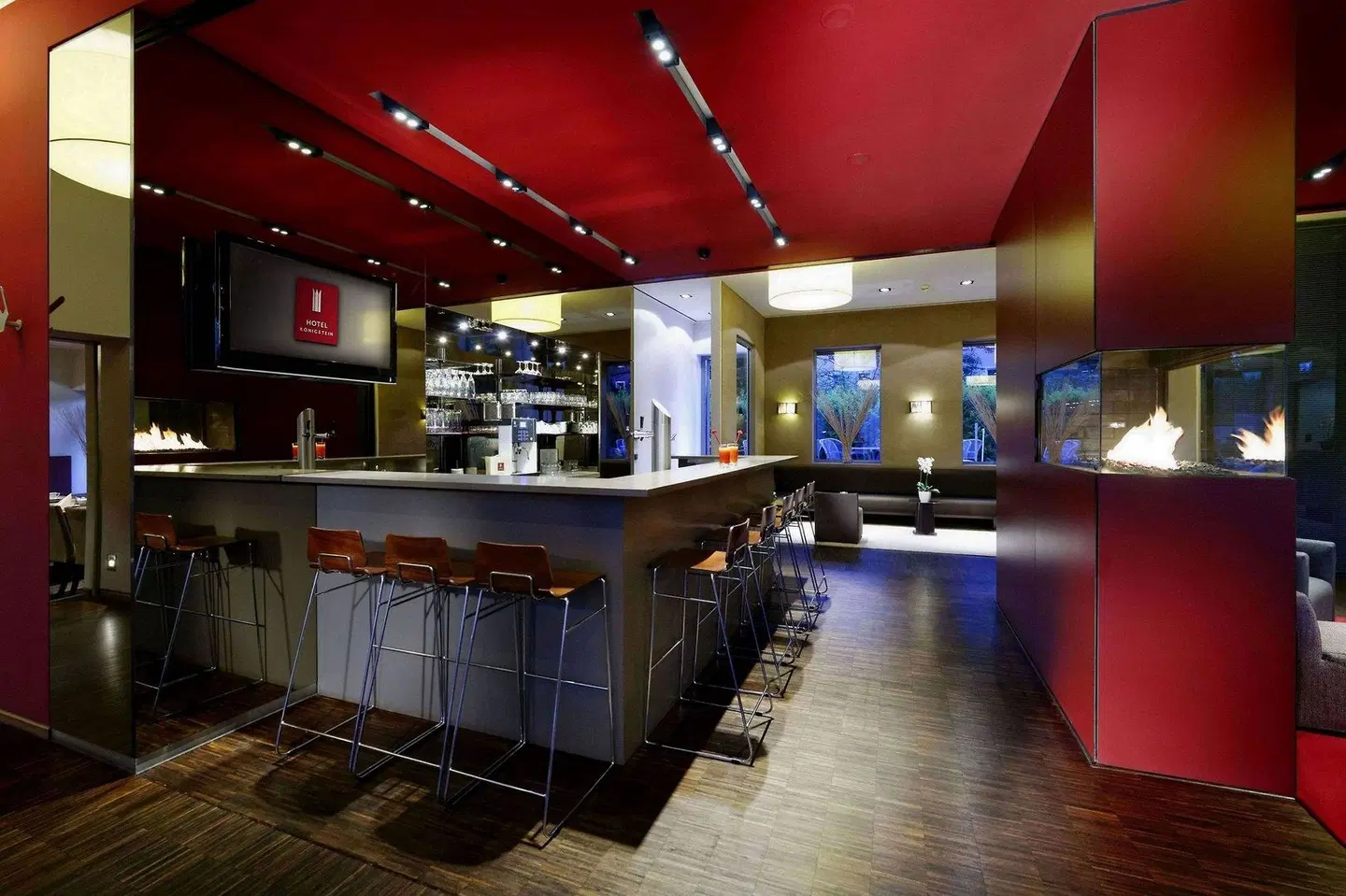 Hotel Konigstein Bar