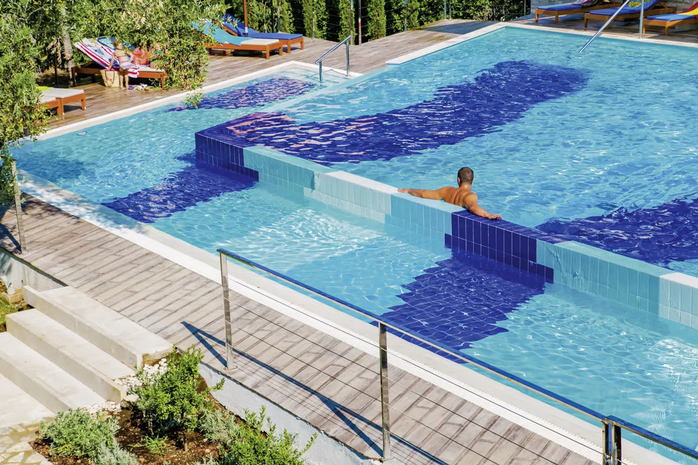 Castellastva OUTDOOR_POOL