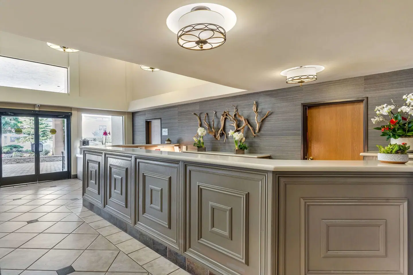 Best Western PLUS Monterey Inn Bar