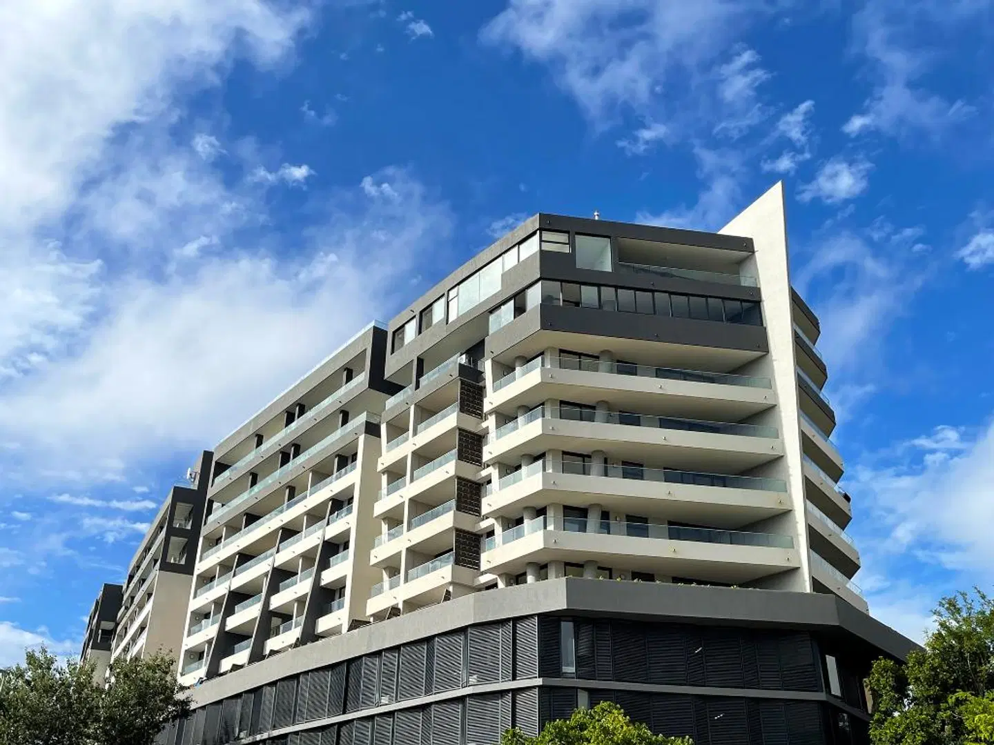 Newlands Peak Aparthotel by Totalstay EXTERIOR