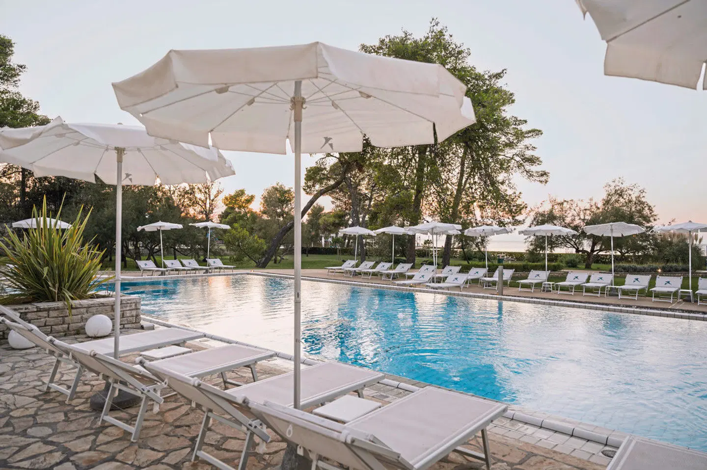 Falkensteiner Club Funimation Borik OUTDOOR_POOL