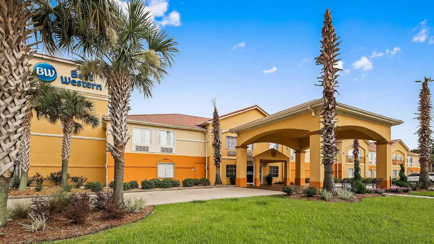 Best Western Lafayette Inn EXTERIOR