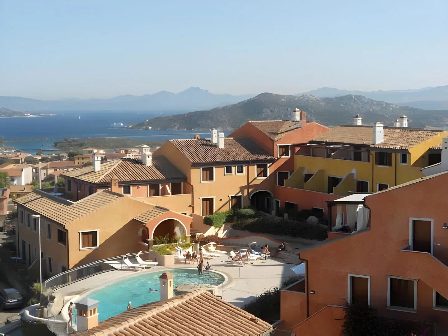 Residence Borgo Punta Villa OUTDOOR_POOL