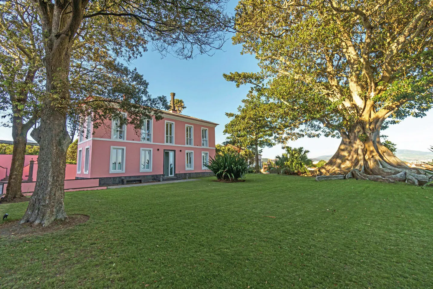 Solar dos Cantos Botanic House & Garden EXTERIOR