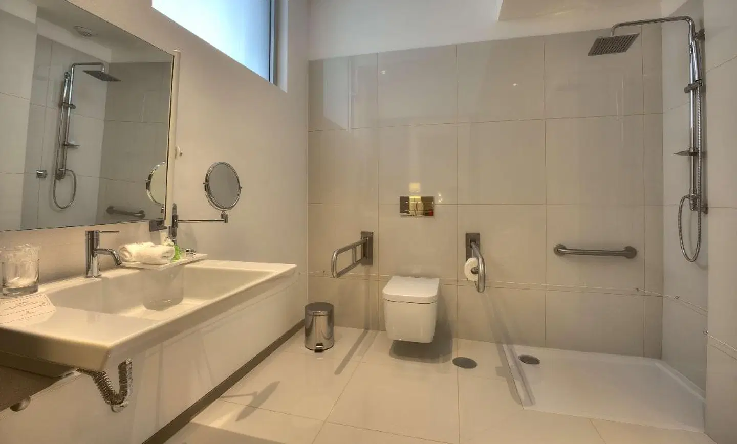 NH Collection Porto Batalha Badezimmer
