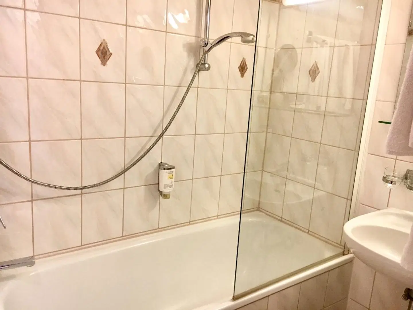 Arthotel Ana Enzian Badezimmer