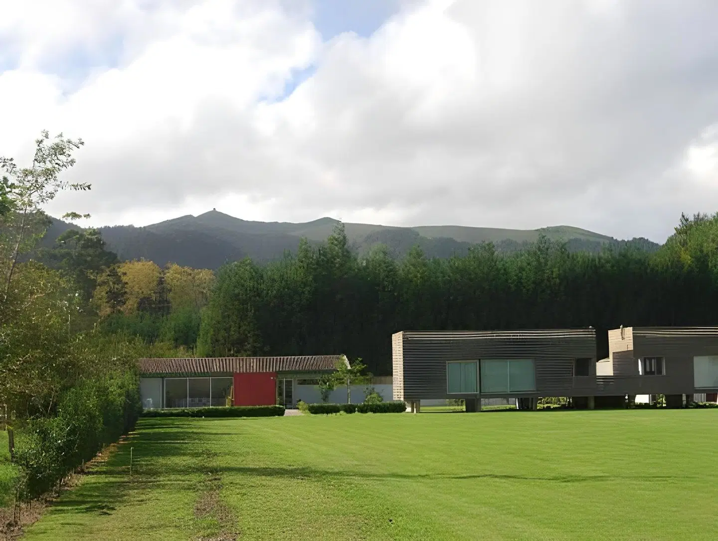 Furnas Lake Villas EXTERIOR