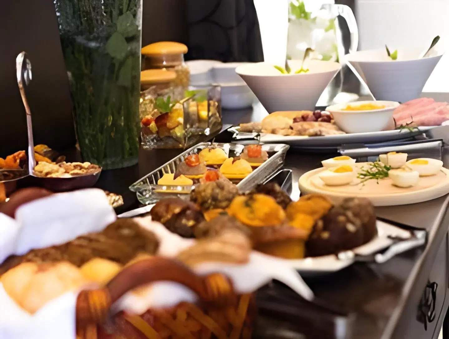 5 Seasons Guest House Restaurant