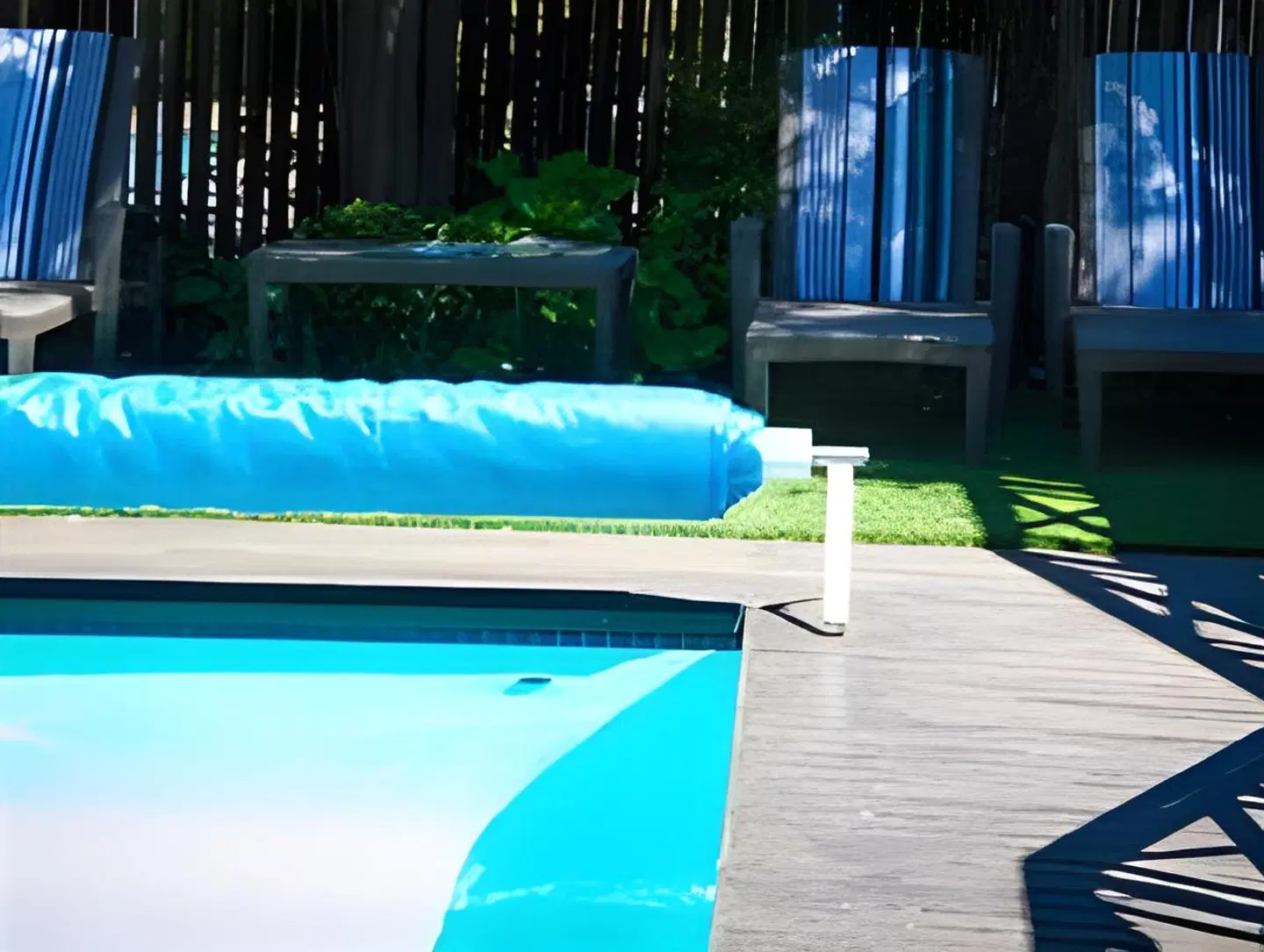 5 Seasons Guest House OUTDOOR_POOL