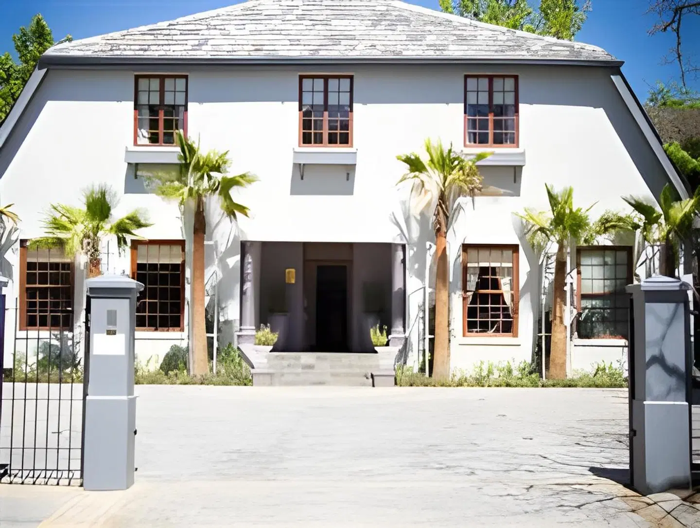 5 Seasons Guest House EXTERIOR