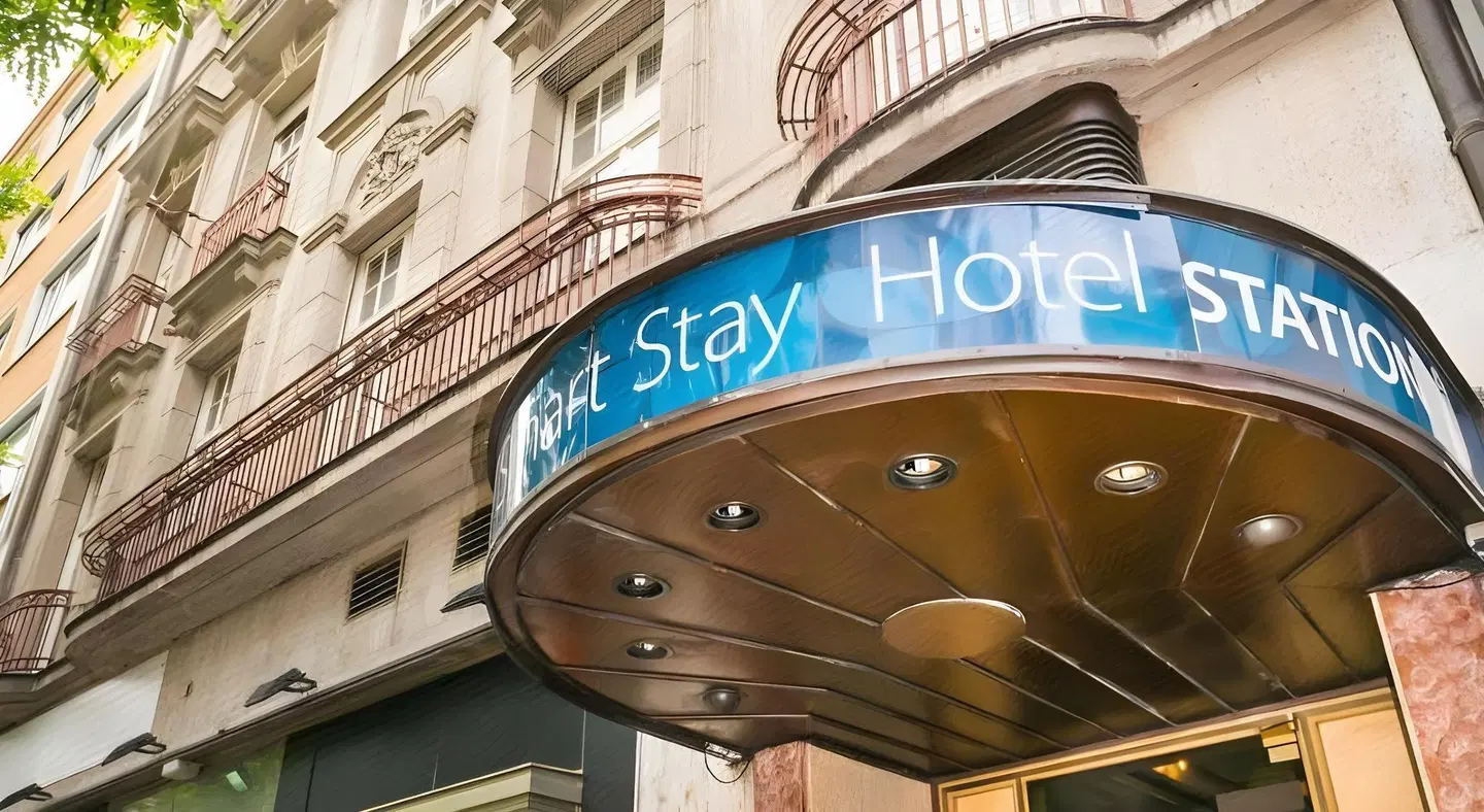 Smart Stay Hotel Station EXTERIOR