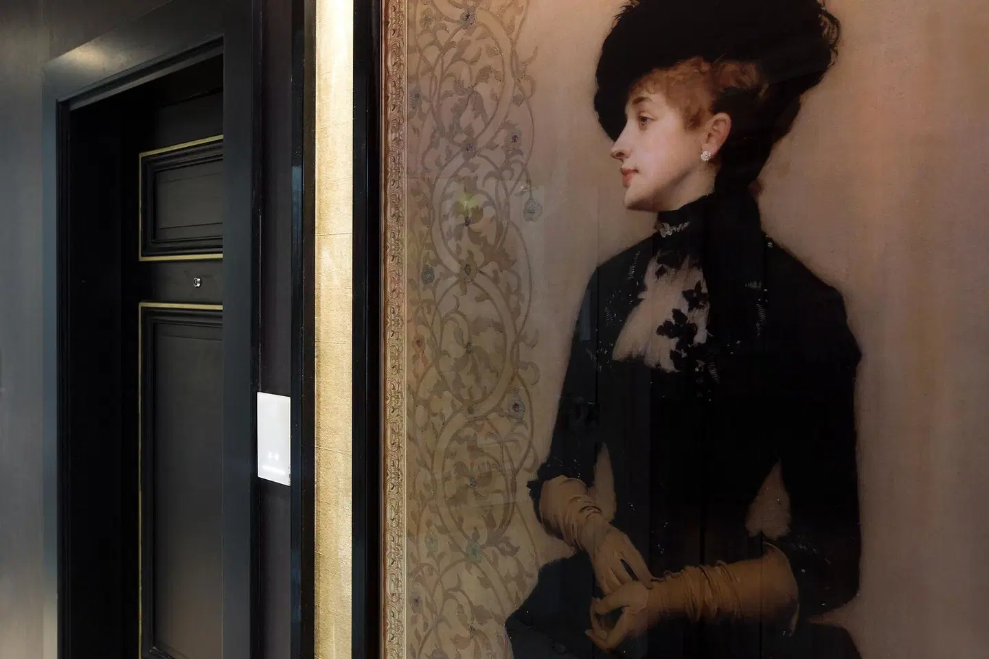 La Villa Haussmann PEOPLE