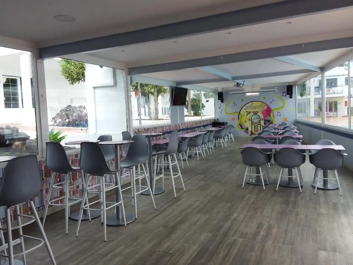 Atlantis Las Lomas Bar